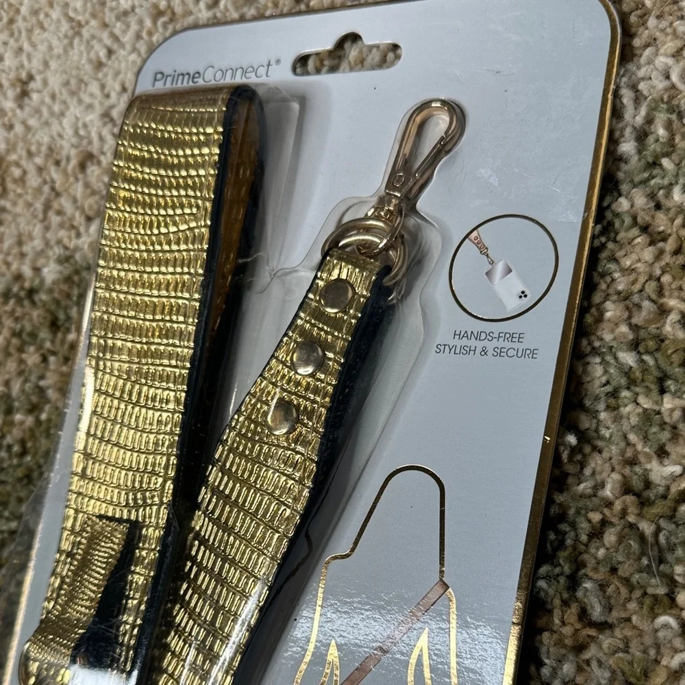 Crossbody Strap for Smartphones or Crossbody Bags Gold Embossed Guitar Strap NWT